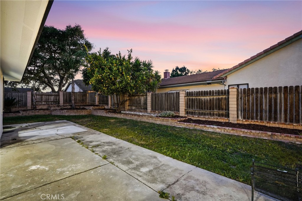 1423 Genoa Way