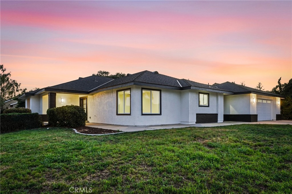 1423 Genoa Way