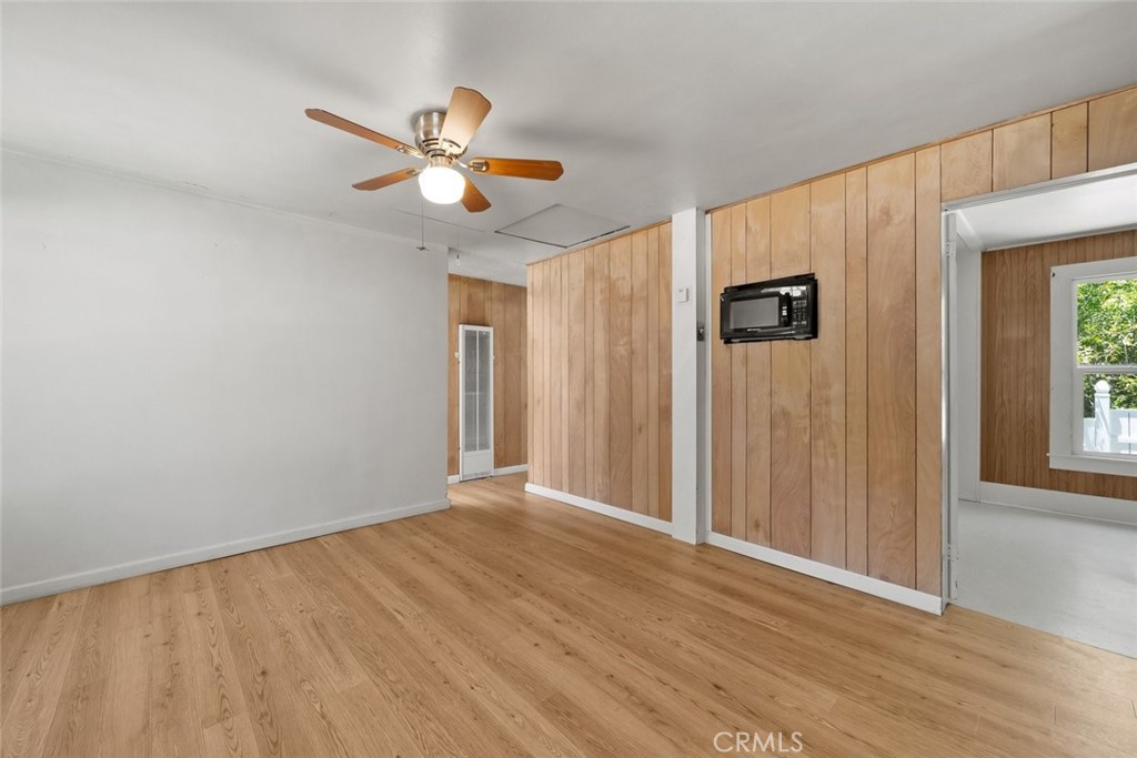 611 Salinas