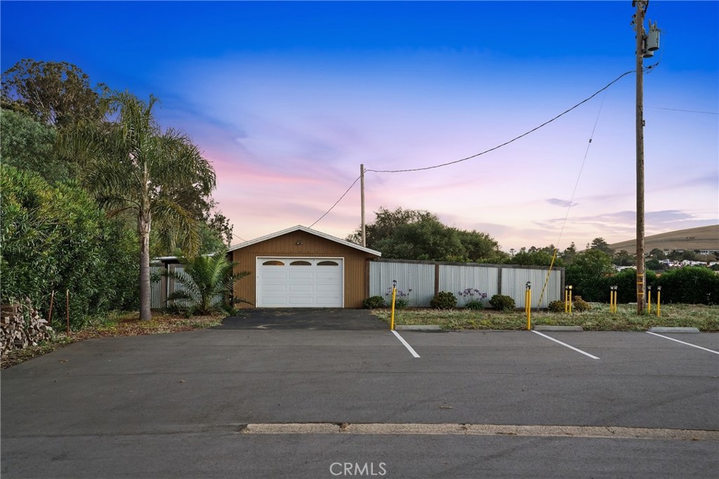 1338 Atascadero Road