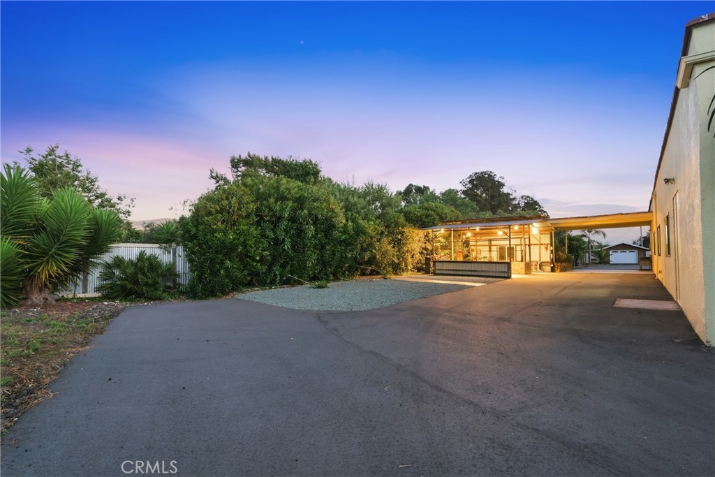 1338 Atascadero Road