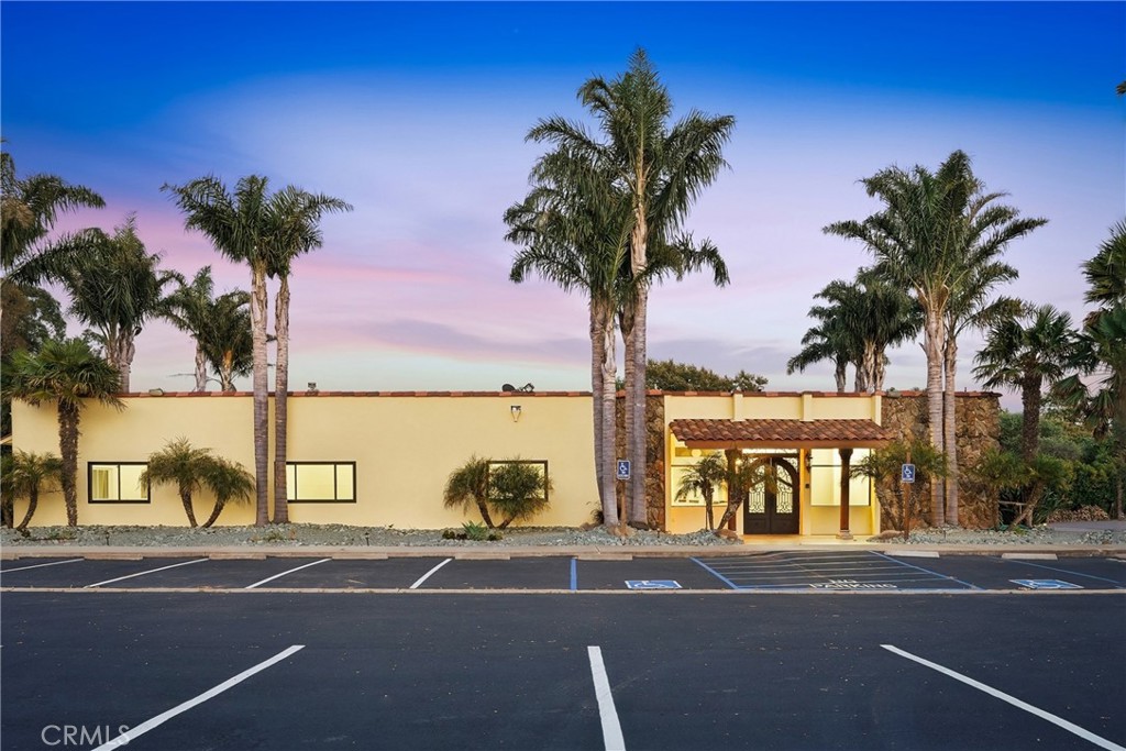 1338 Atascadero Road