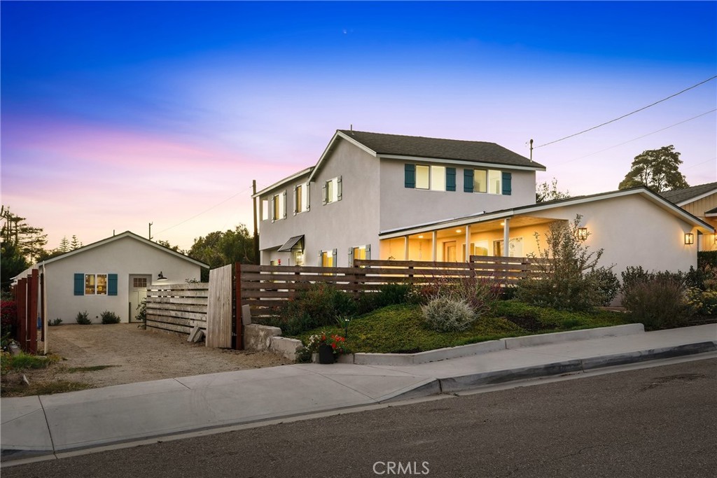 329 N 14th Street Grover Beach Ca Us 93433 Pi26146426