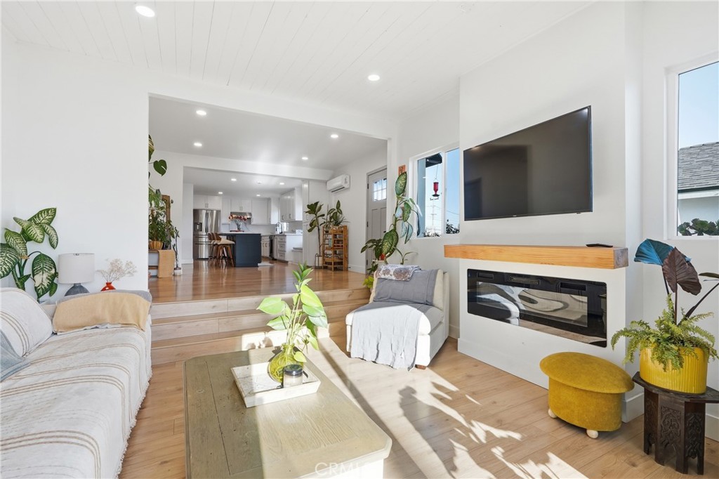 329 N 14th Street