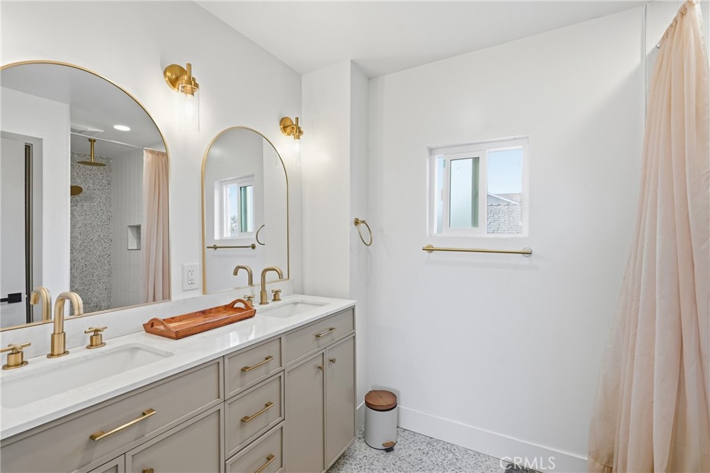 329 N 14th Street