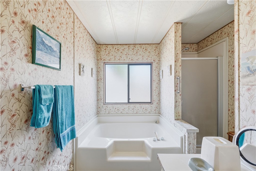 519 W Taylor