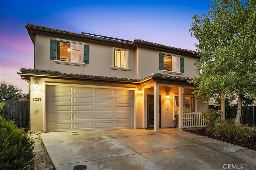 2039 Vista Oaks Way