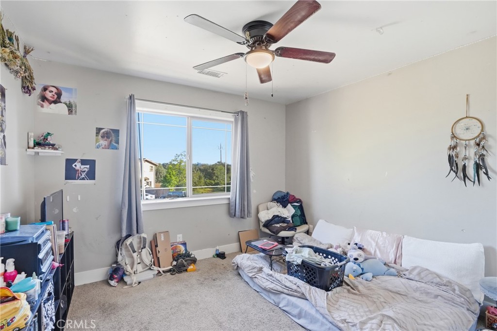 2039 Vista Oaks Way
