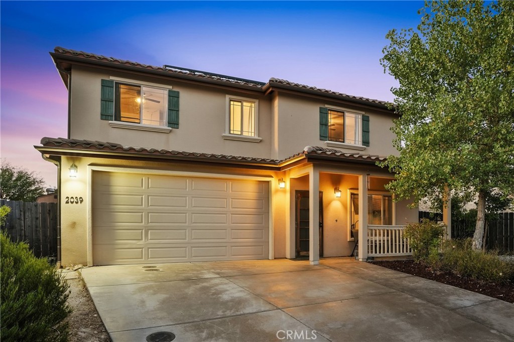 2039 Vista Oaks Way