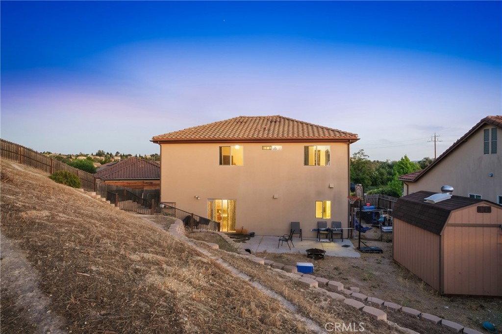 2039 Vista Oaks Way