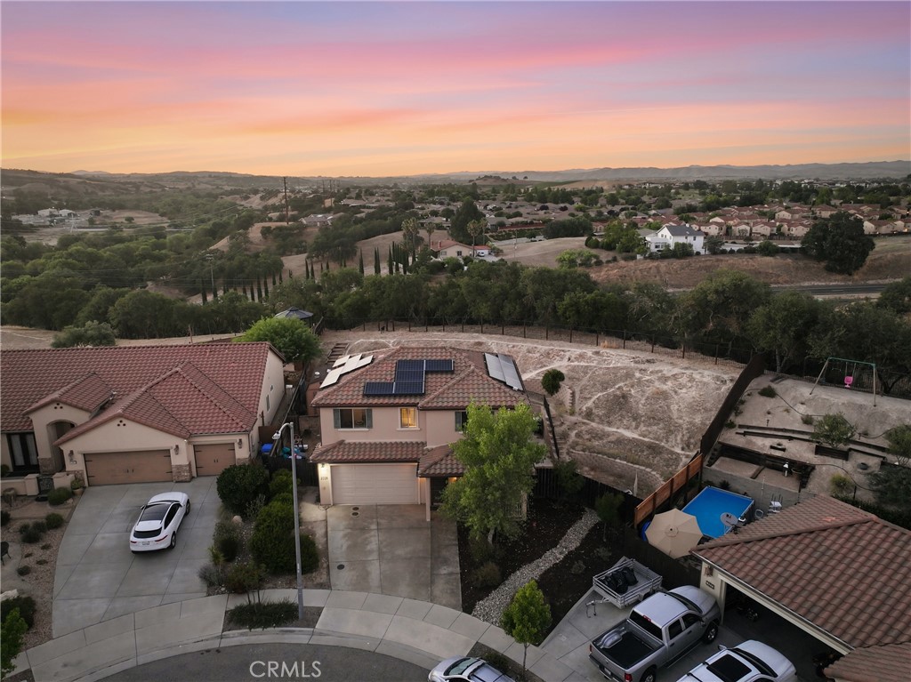 2039 Vista Oaks Way