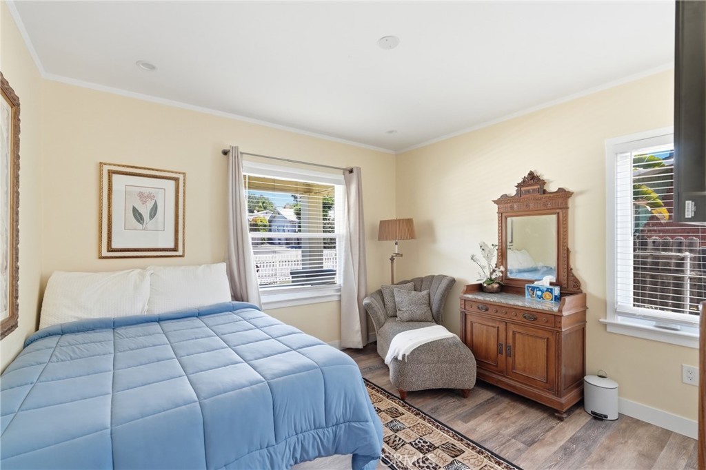 319 W Mission Street