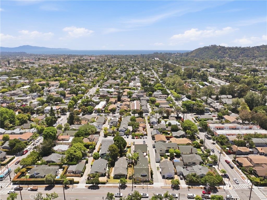 321 & 319 W Mission