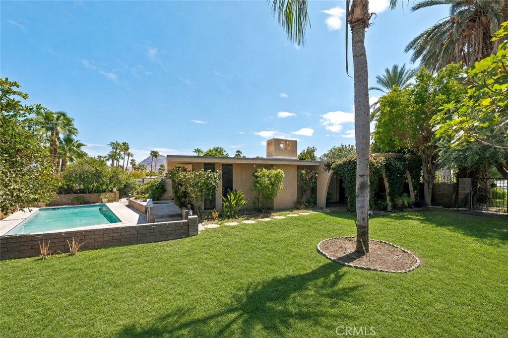 73570 Siesta Trail