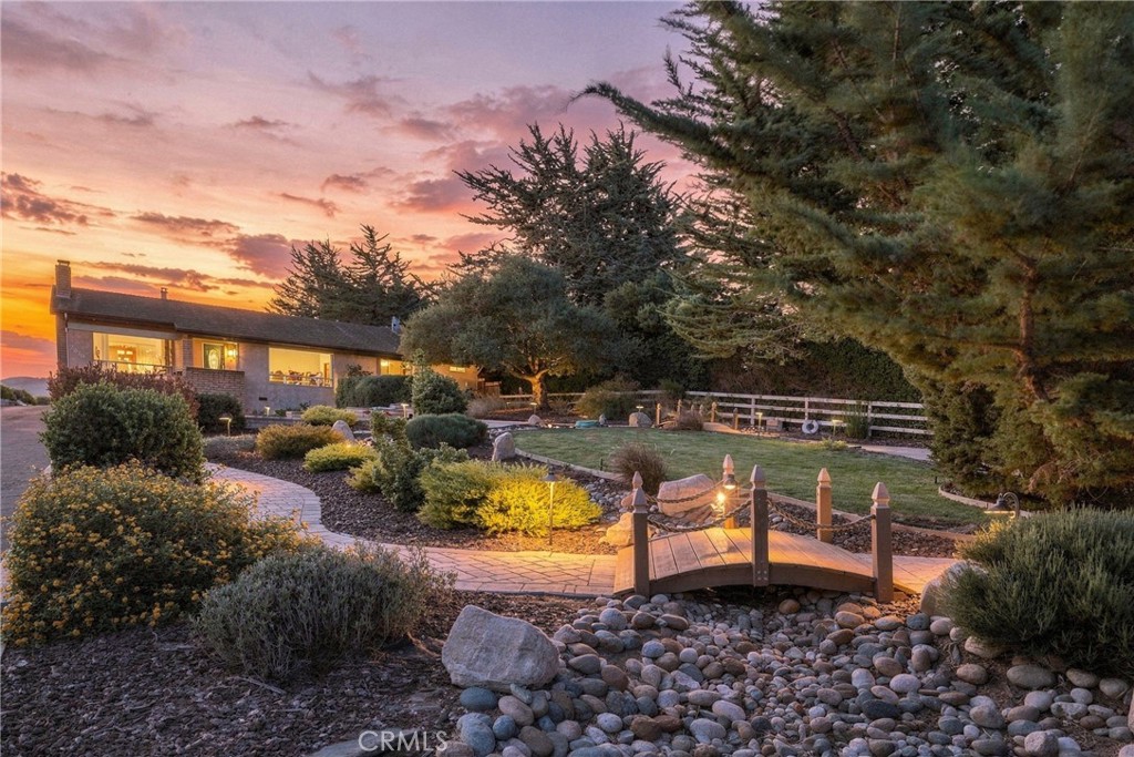 2630 La Mirada Lane