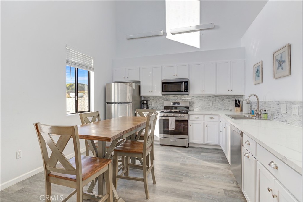 1111 Strand Way