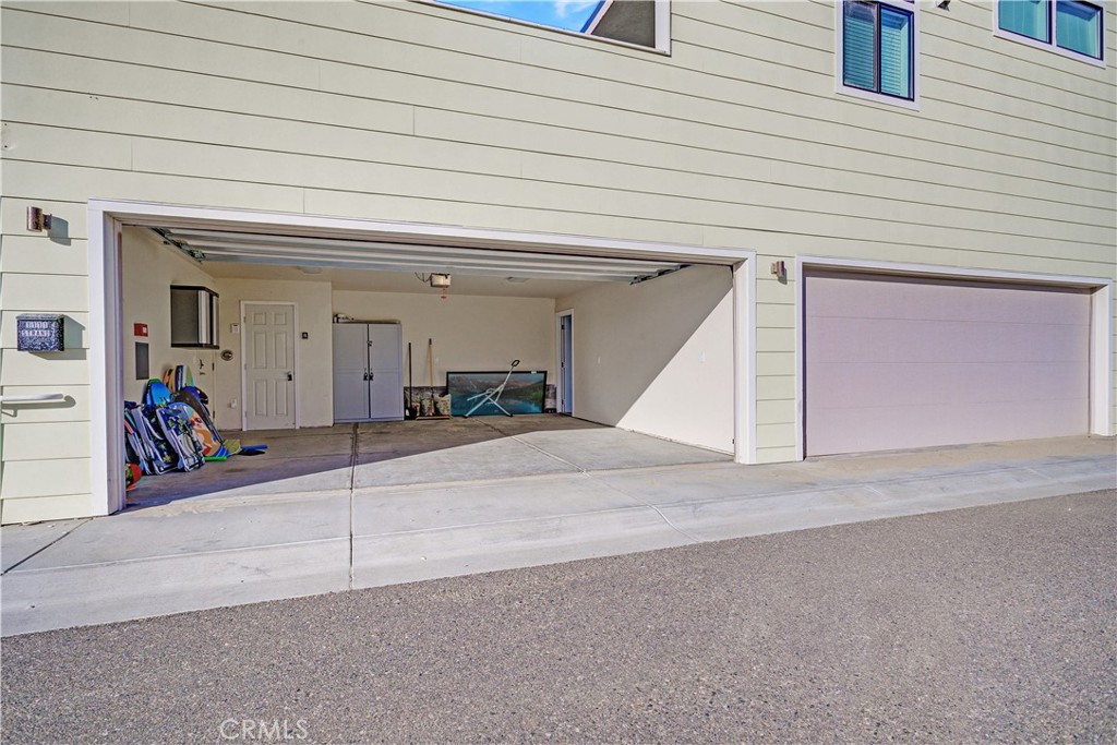 1111 Strand Way