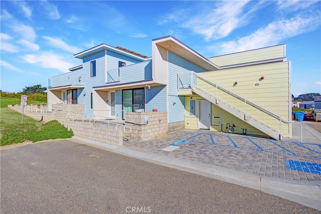 1111 Strand Way