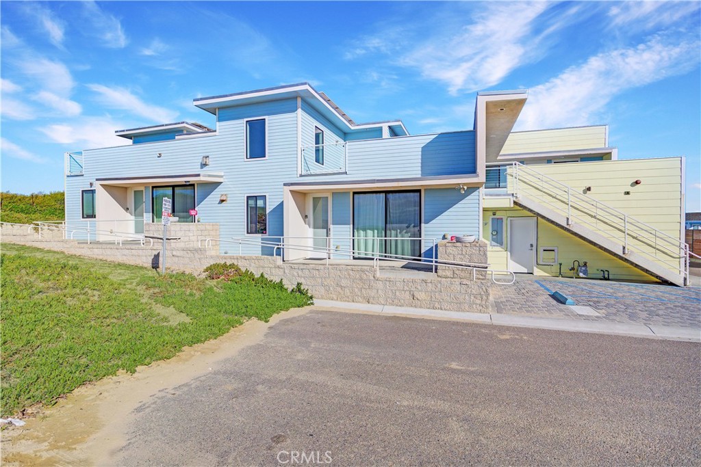 1111 Strand Way