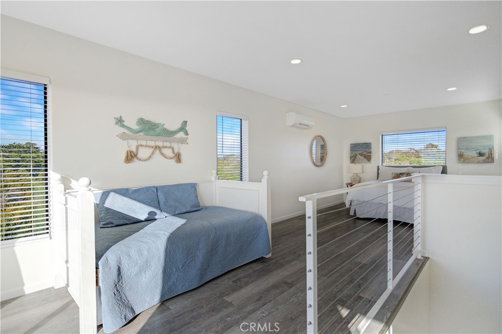 1111 Strand Way
