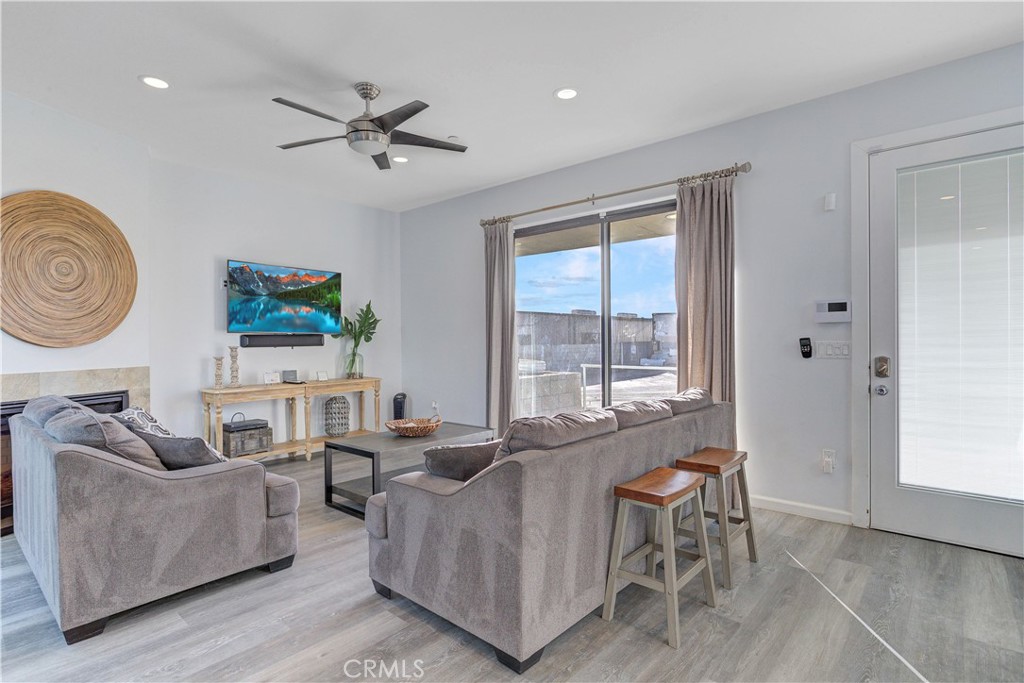 1111 Strand Way