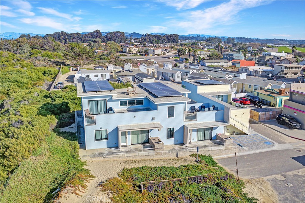 1111 Strand Way