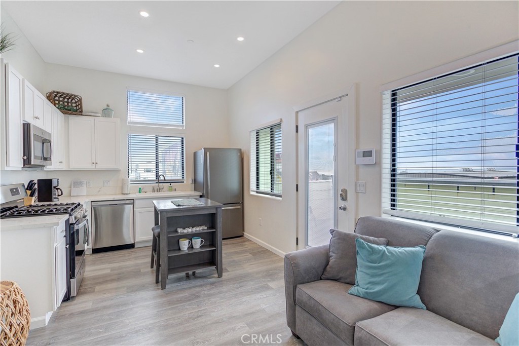 1111 Strand Way