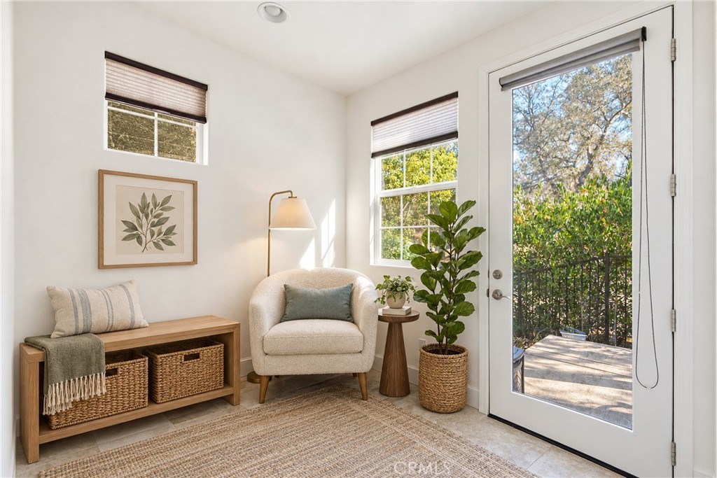 9465 Casa Bella Court