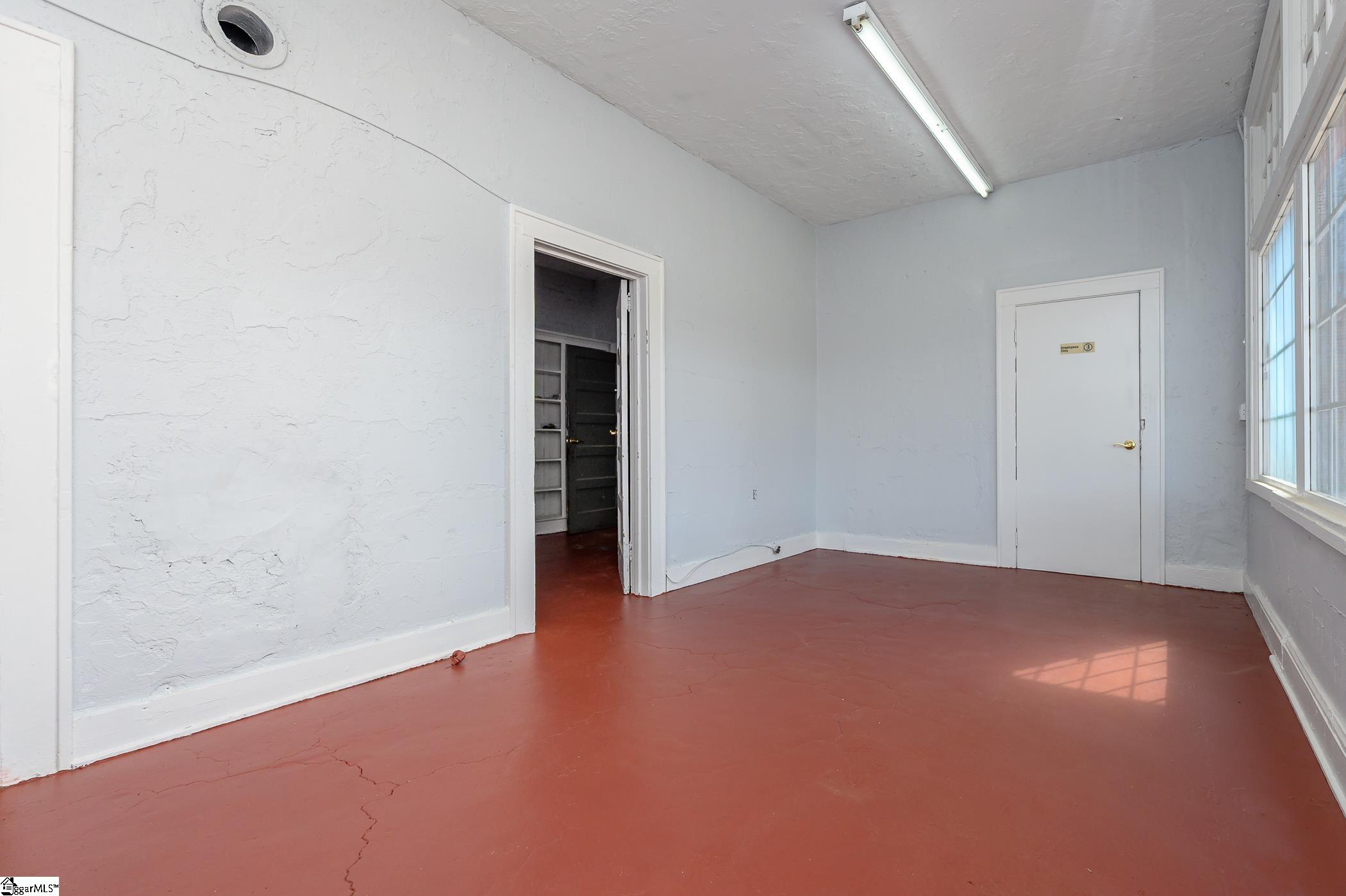 121 N Main Street