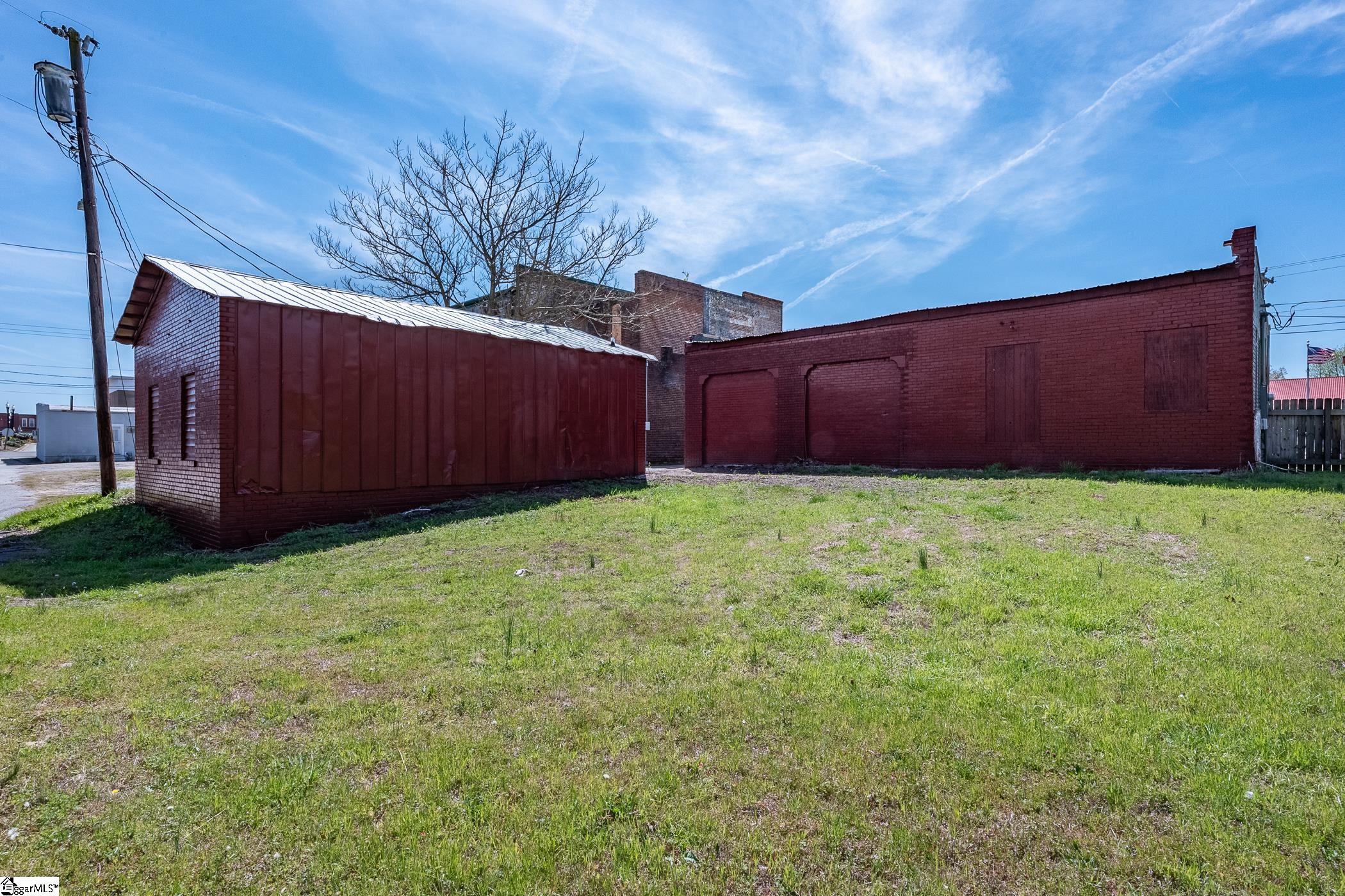 121 N Main Street