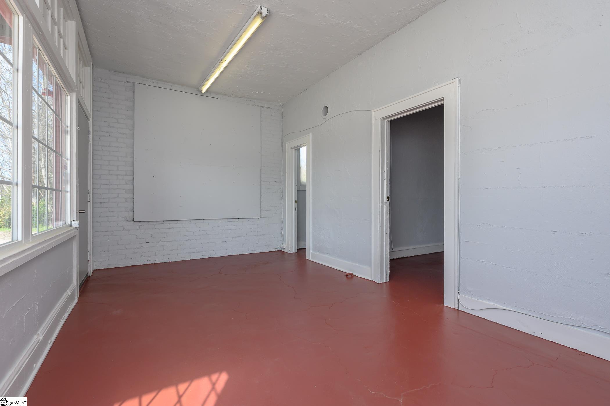 121 N Main Street