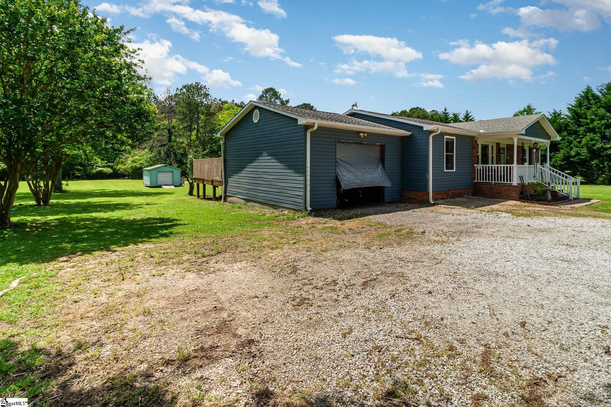 2112 Charlottes Road