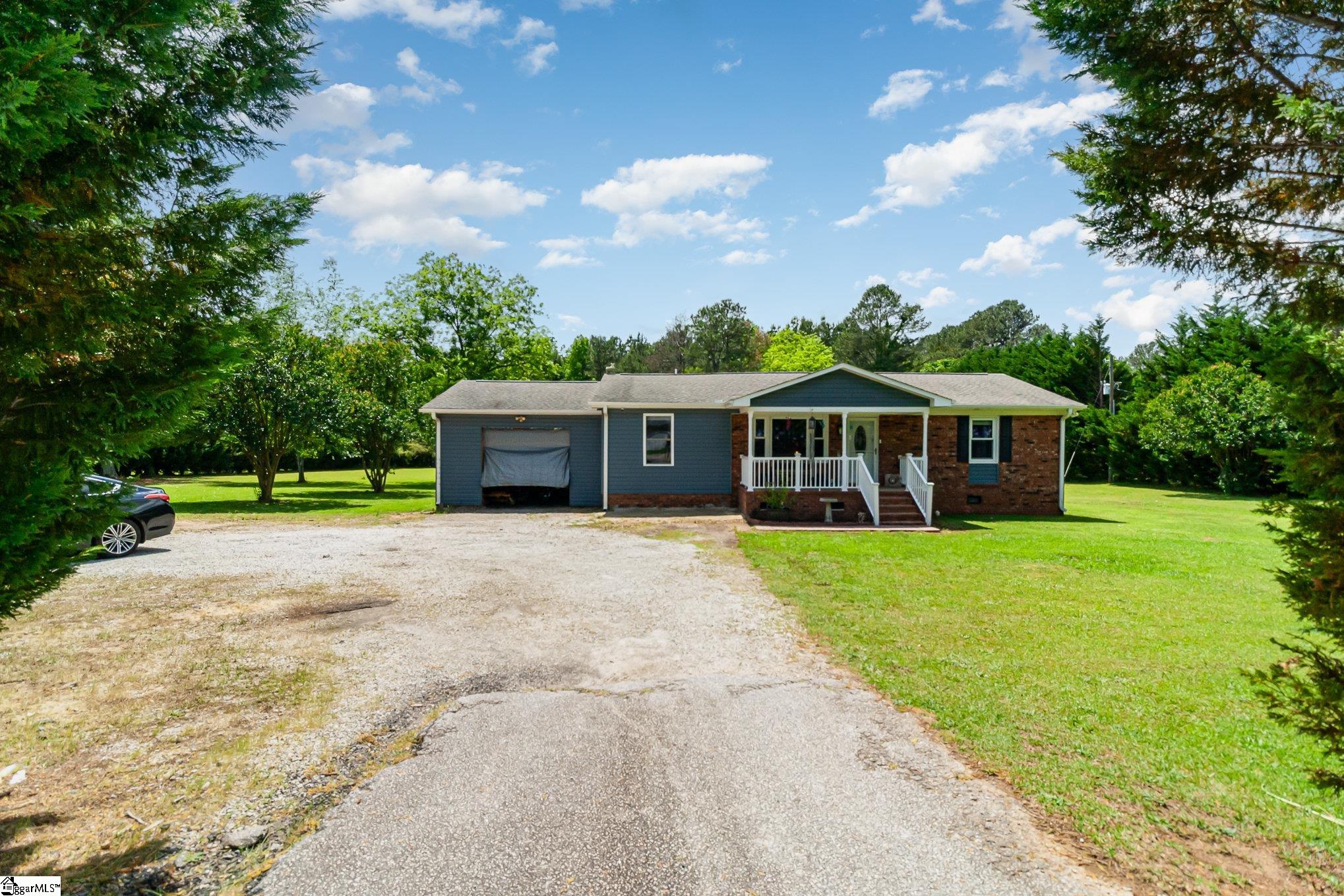2112 Charlottes Road