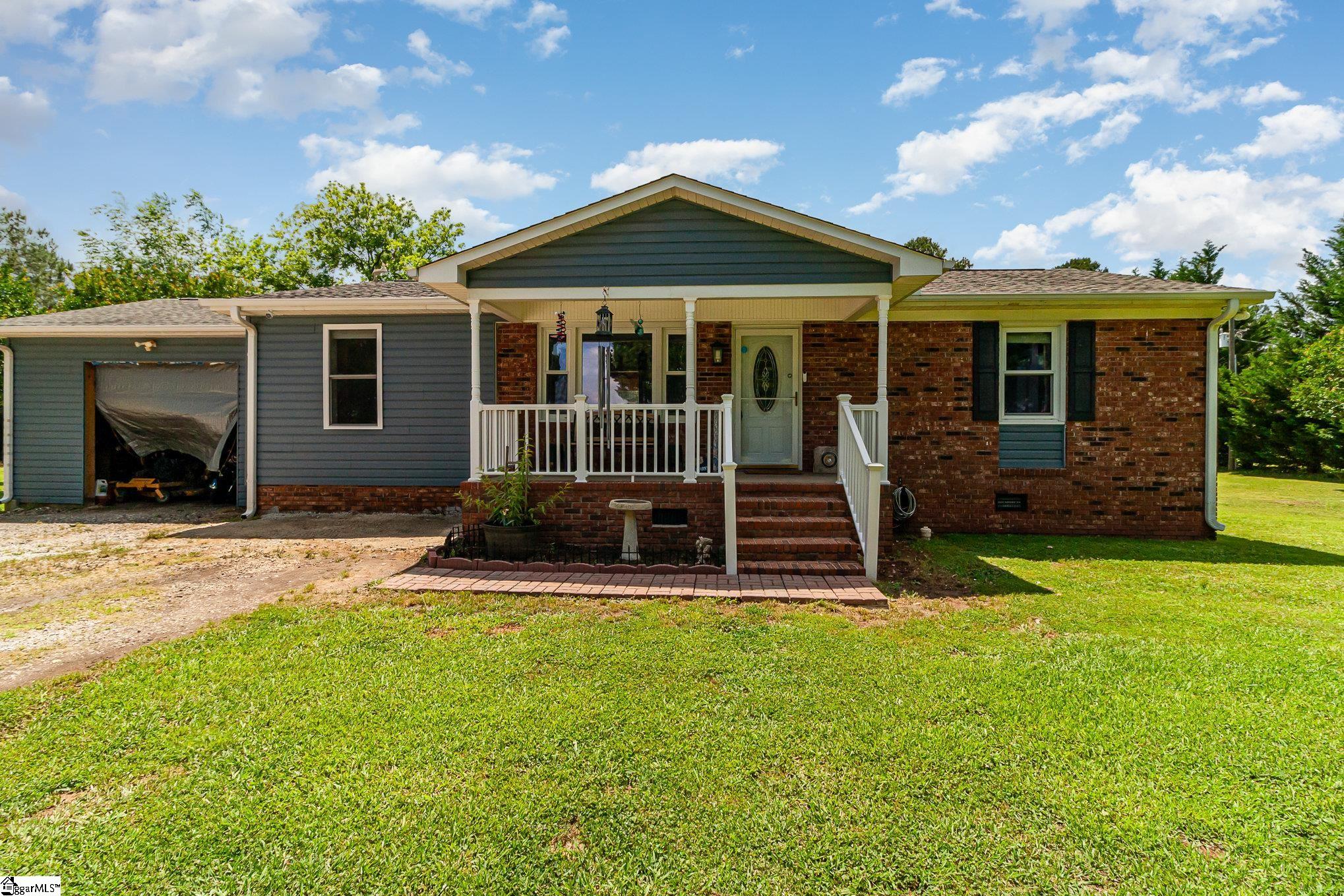 2112 Charlottes Road