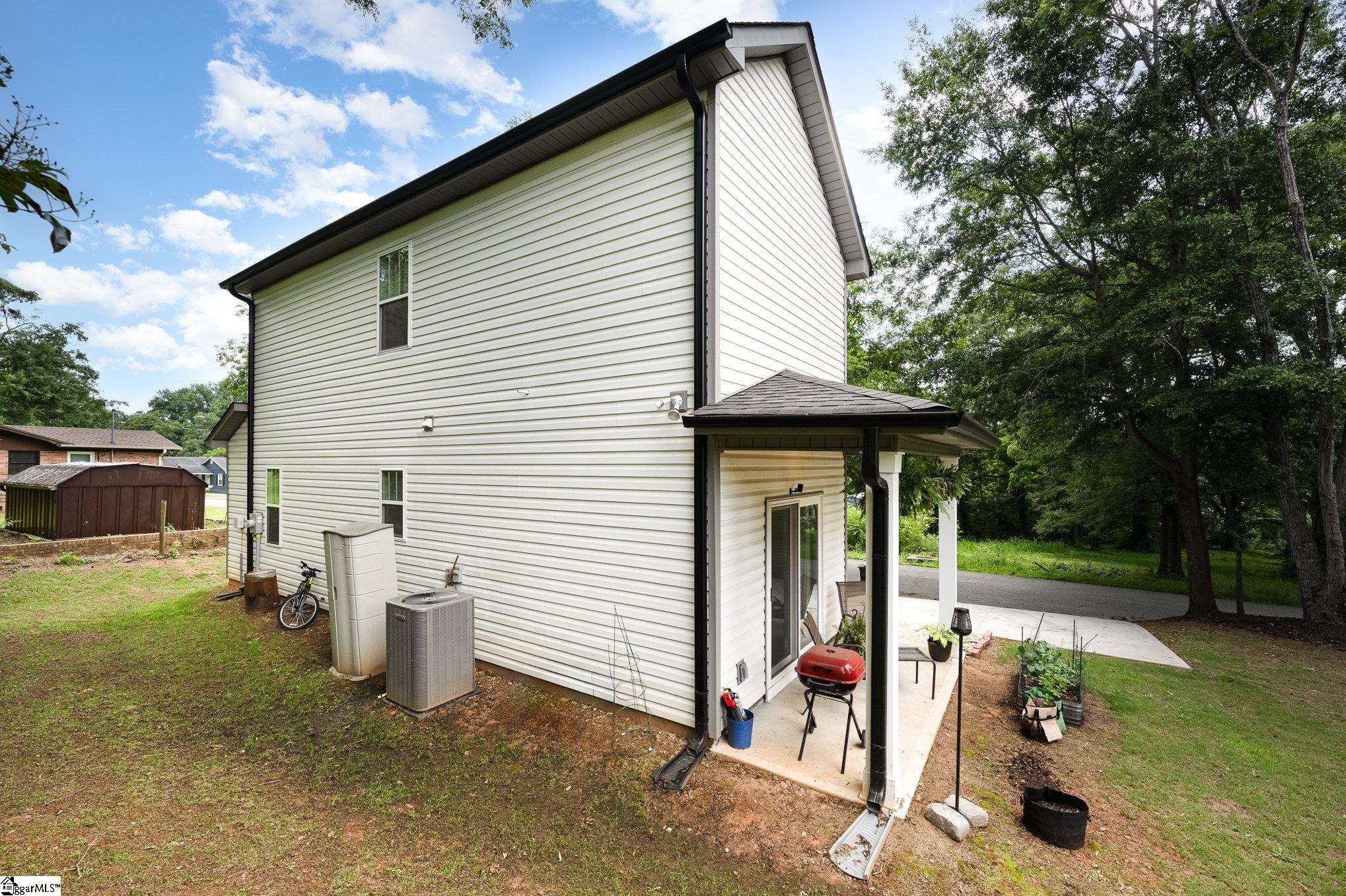 206 N 4th Street
