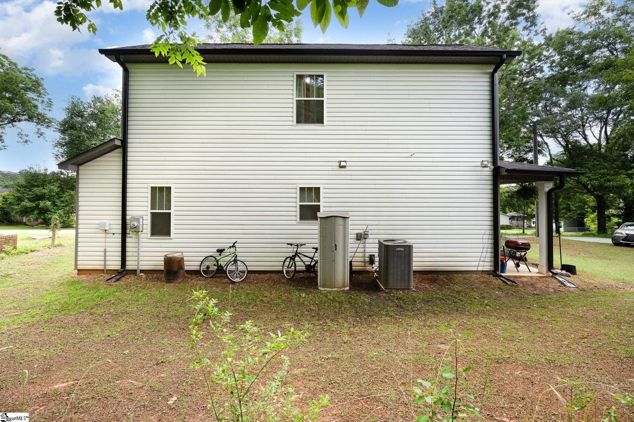206 N 4th Street
