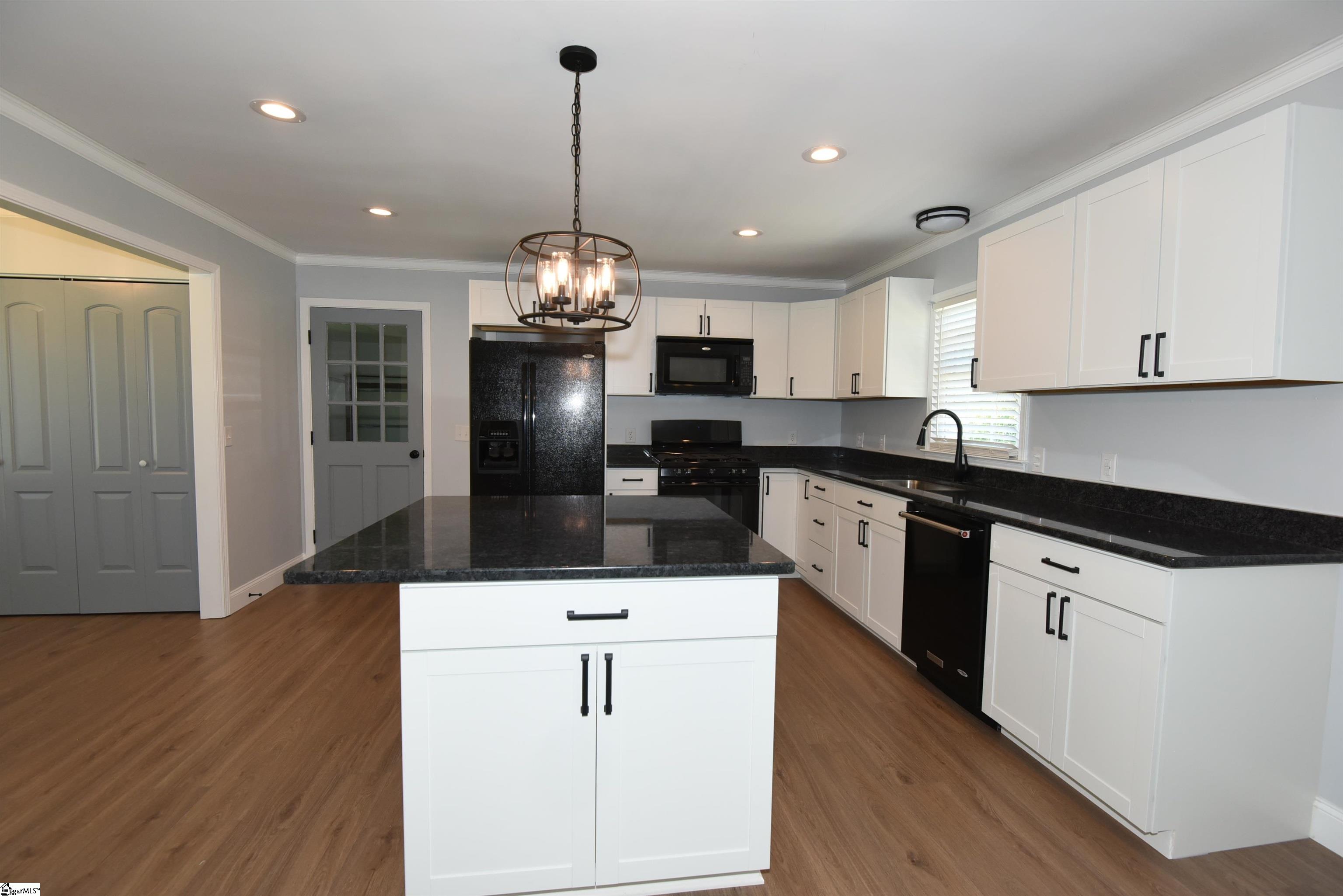 201 Andulusian Trail