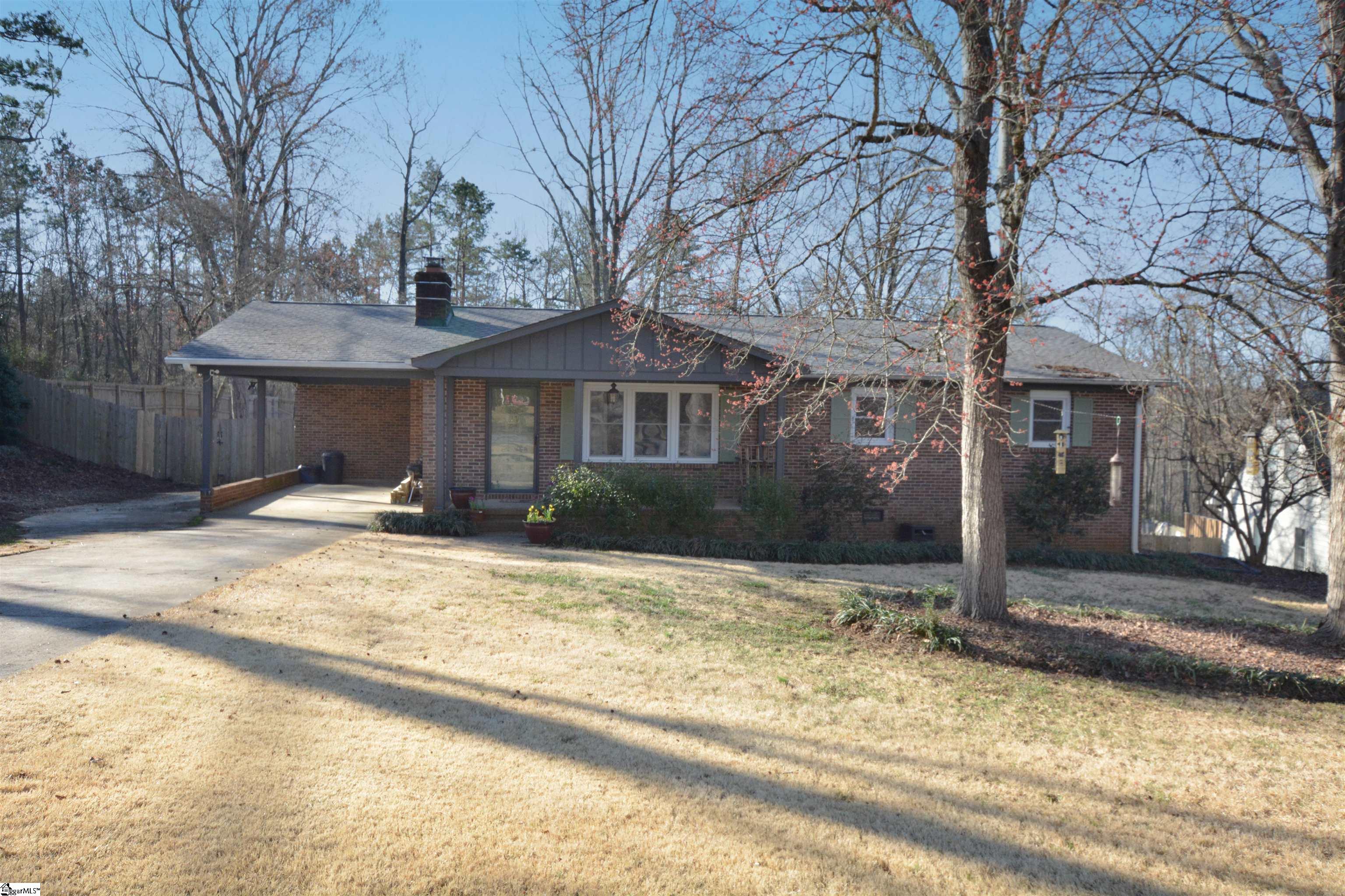 1202 Tall Oaks Circle