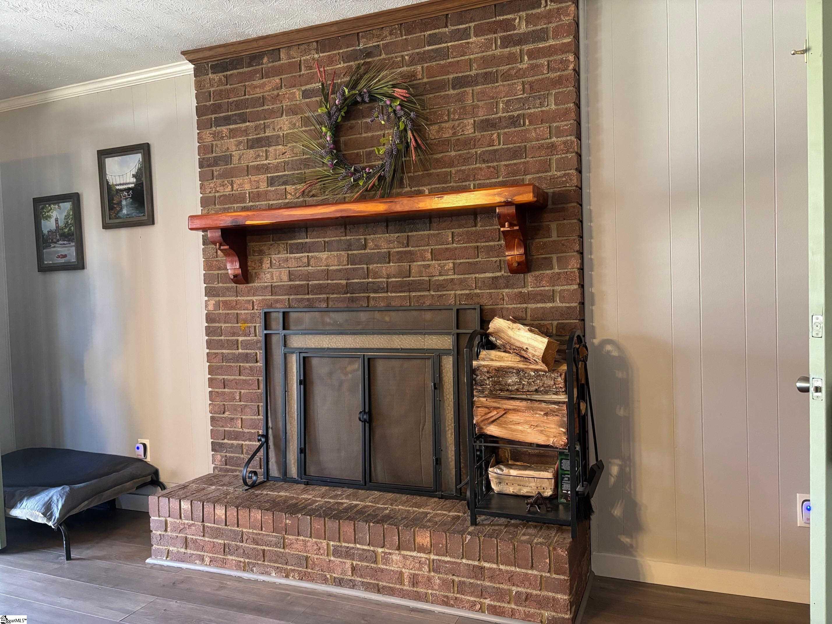 1202 Tall Oaks Circle
