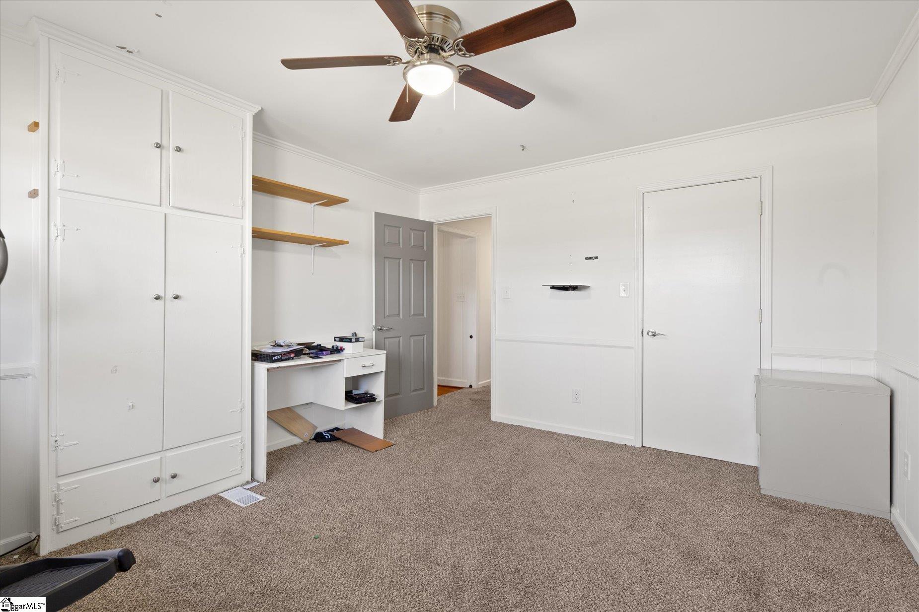 104 Oak Forest Drive