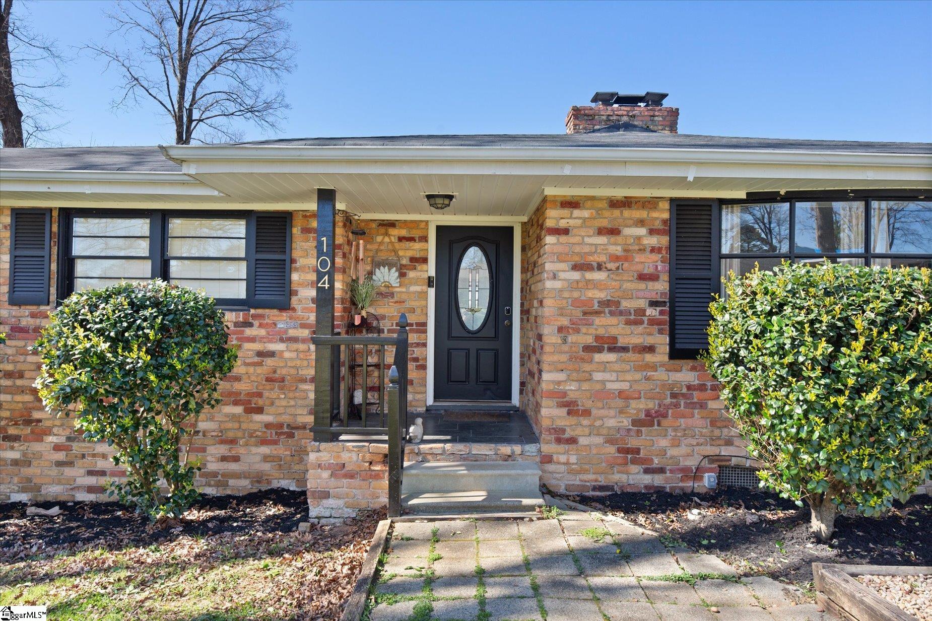 104 Oak Forest Drive