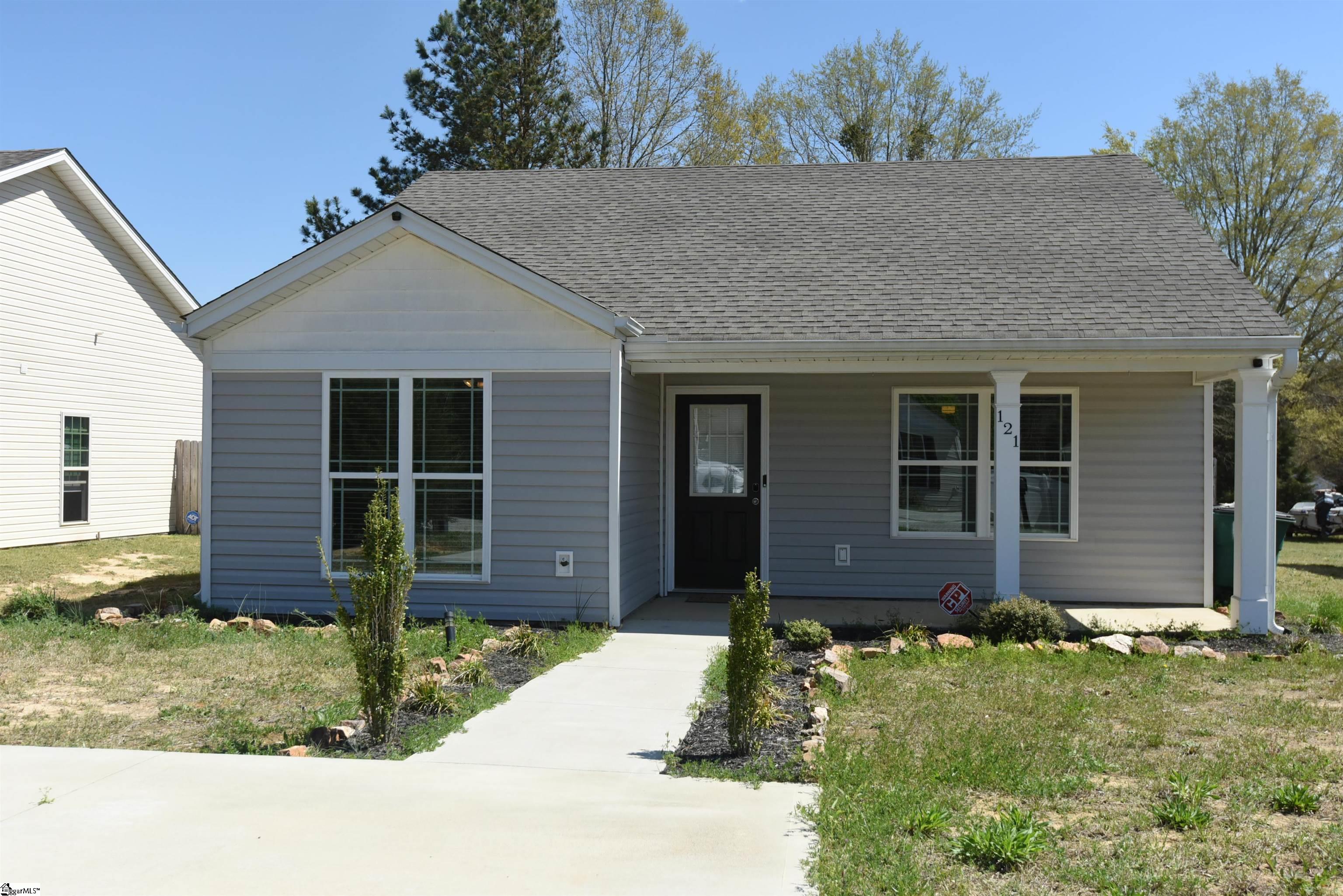 121 Colleton Lane