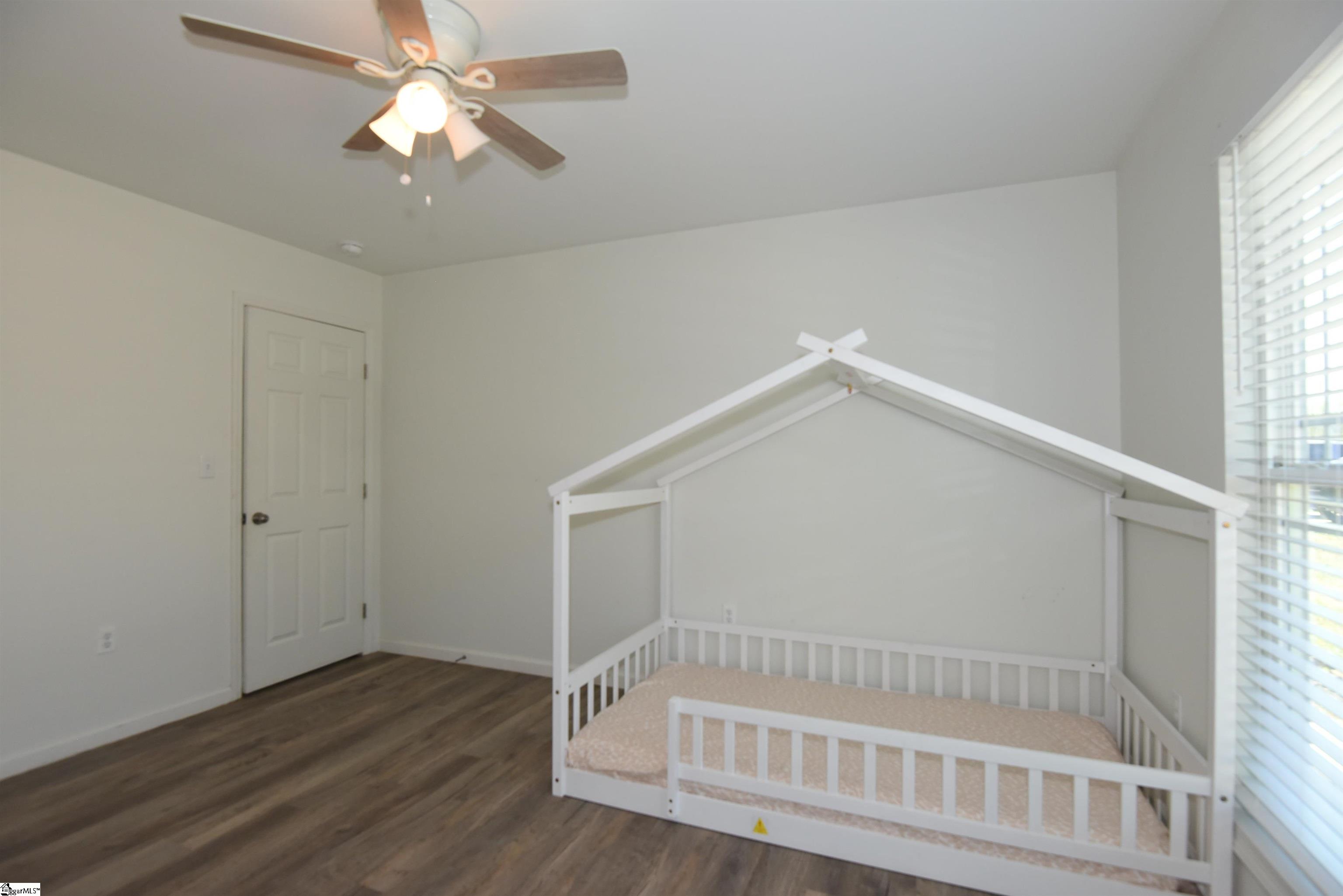 121 Colleton Lane