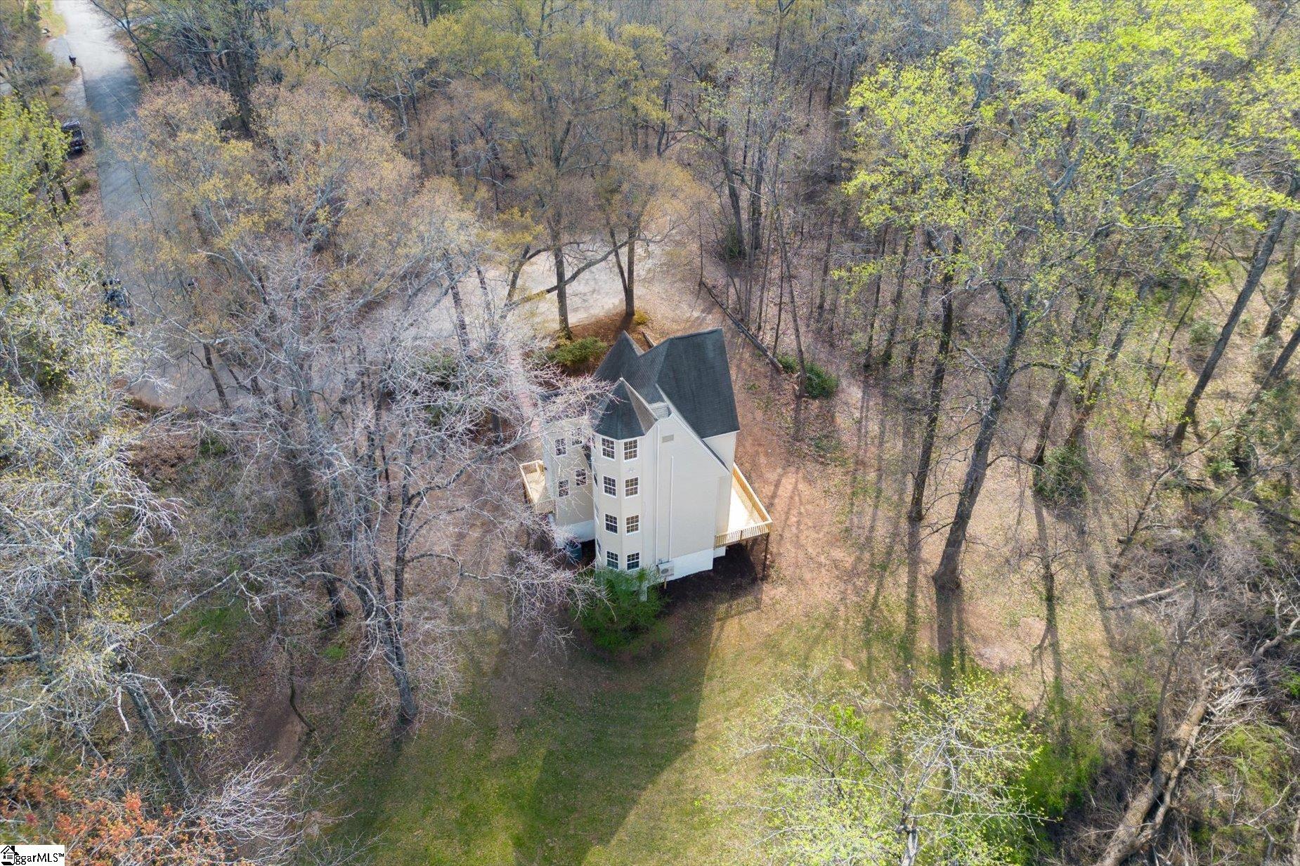 216 Ashmore Road