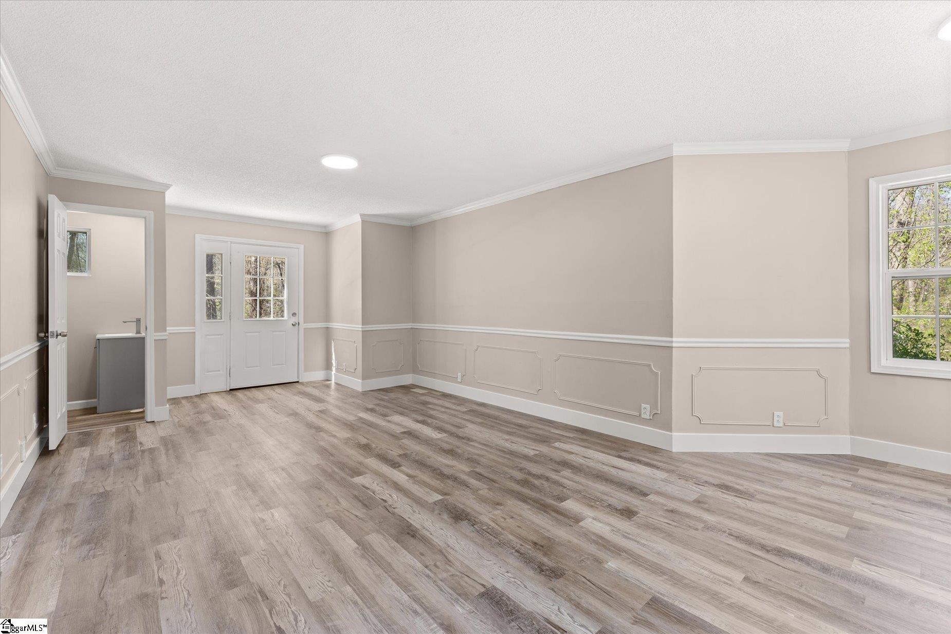 216 Ashmore Road