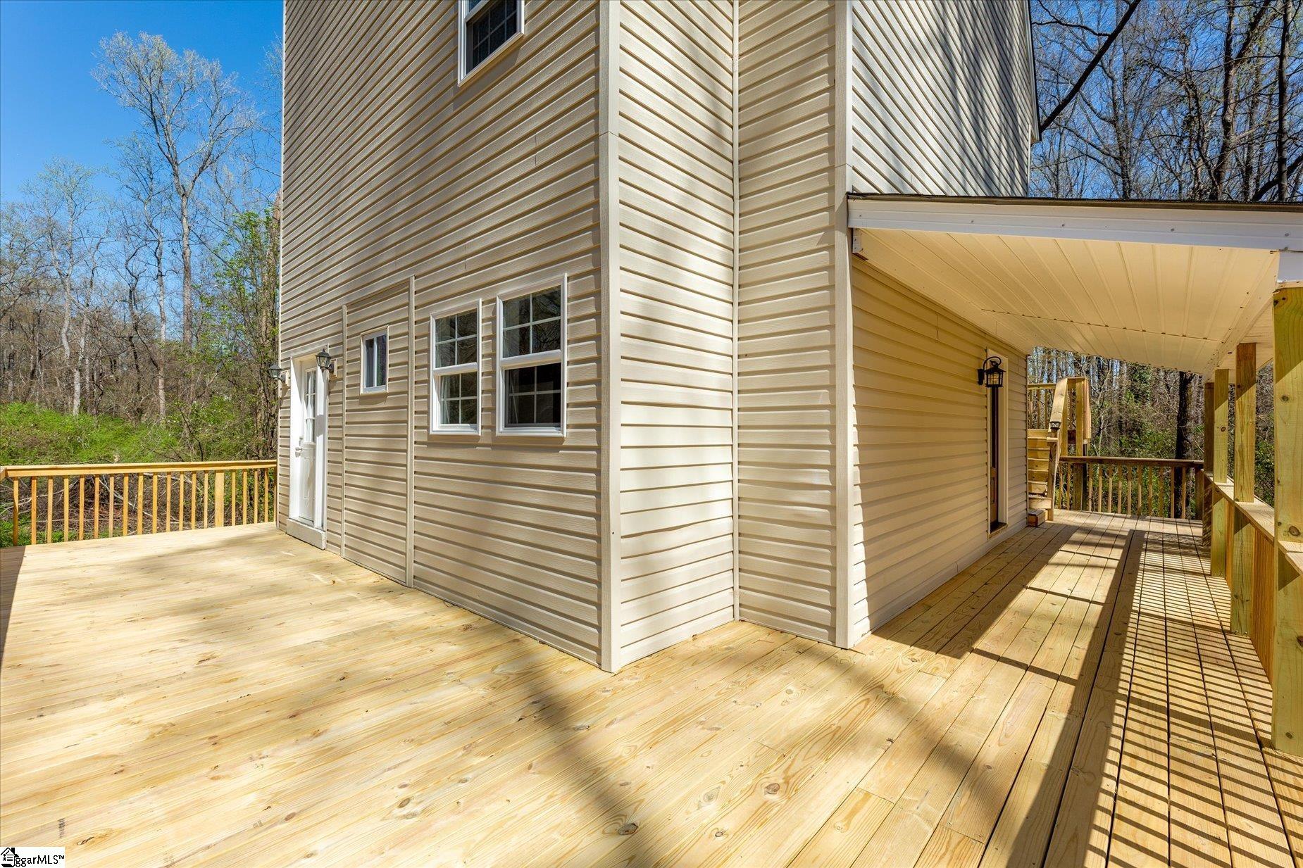 216 Ashmore Road