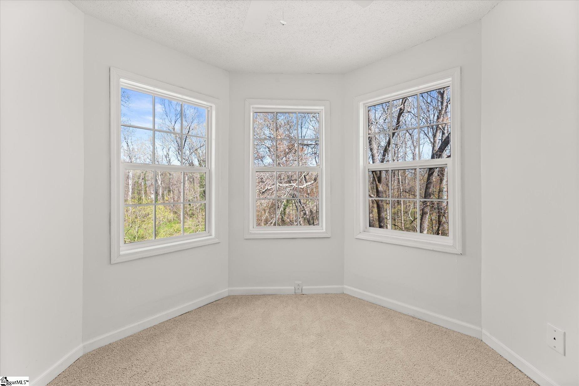 216 Ashmore Road