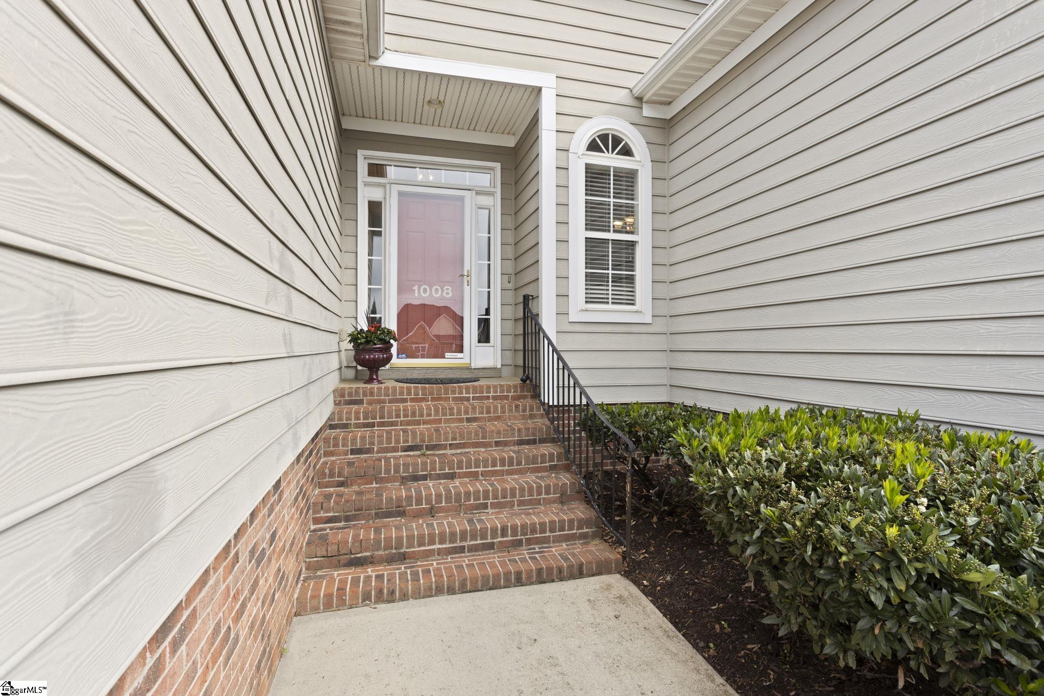 1008 Calumet Court