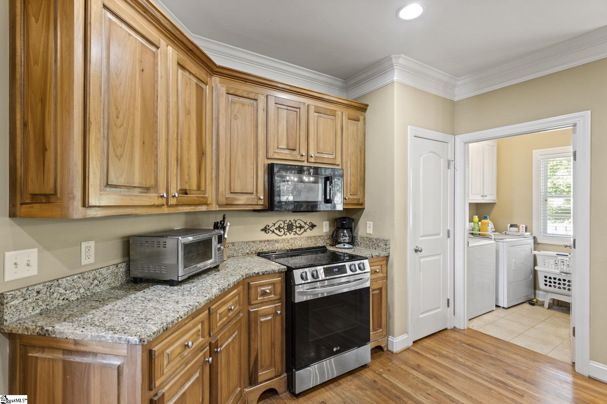 1008 Calumet Court