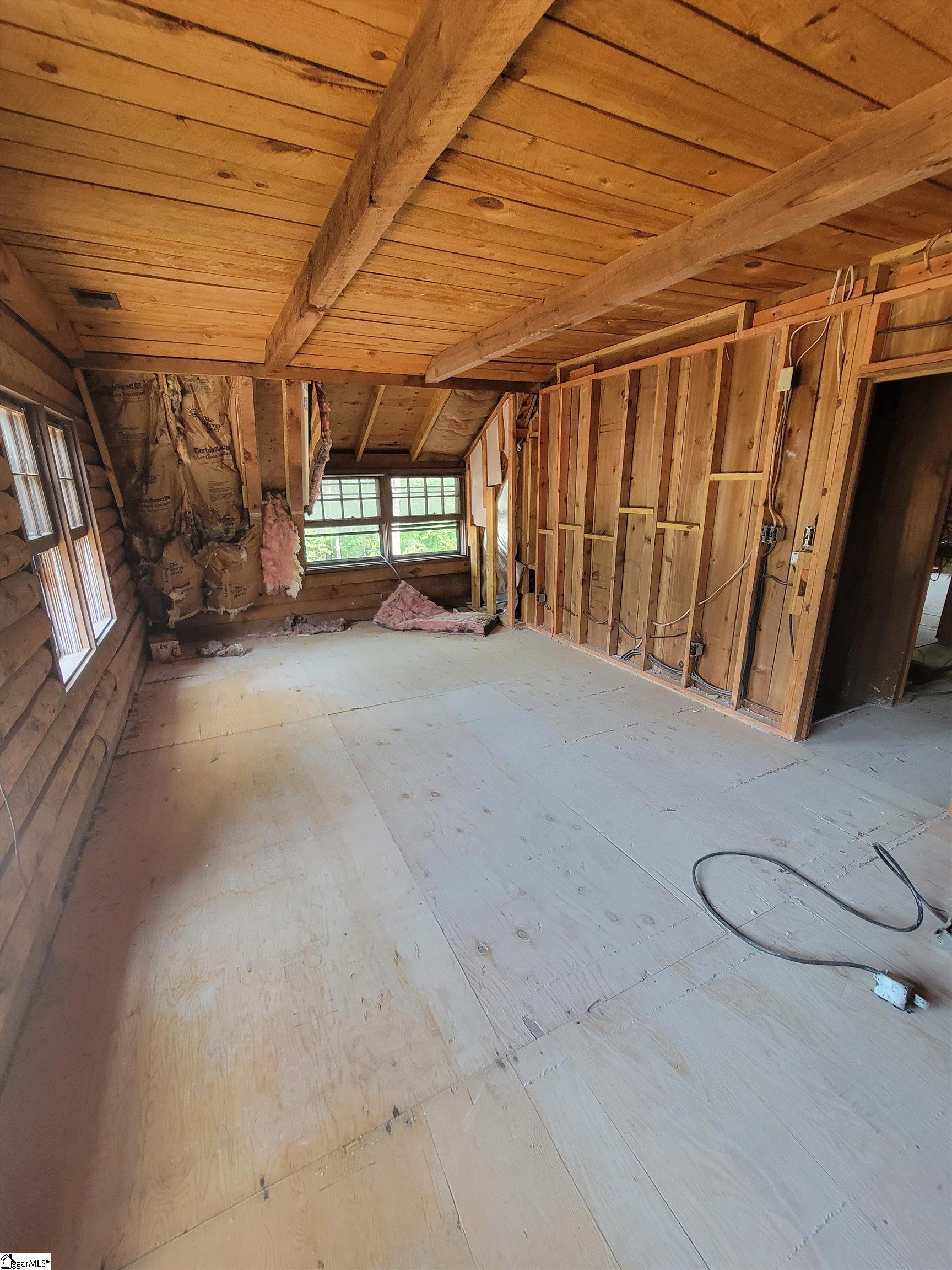 121 Shannon Lake Circle